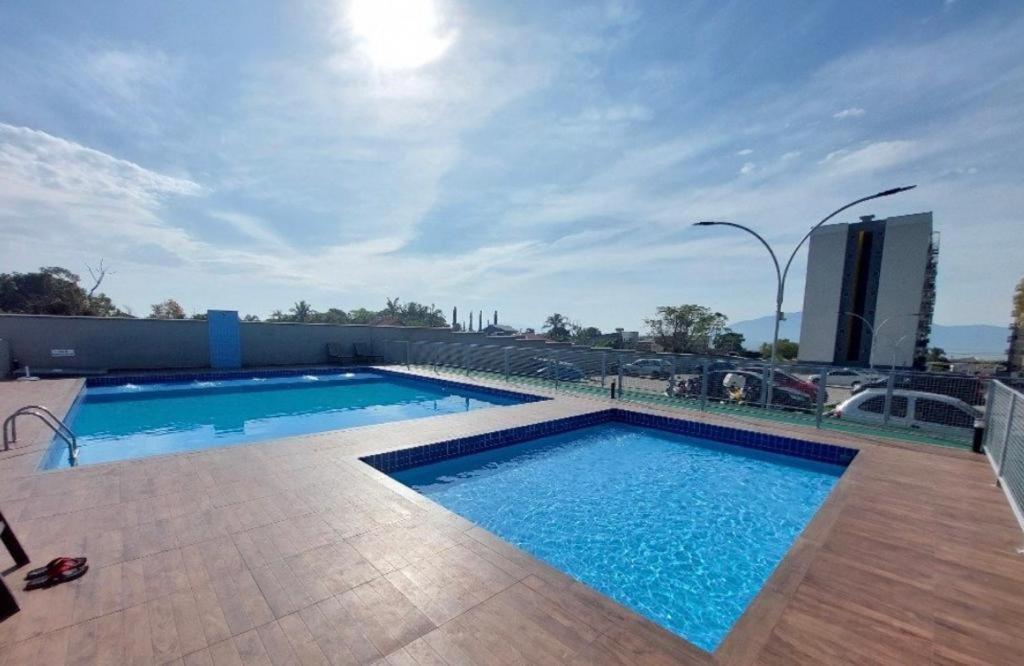 Apartamento Na Palhoca, Com Vista Para O Mar, Proximo A Mercados, Padarias E Farmacias. Dış mekan fotoğraf